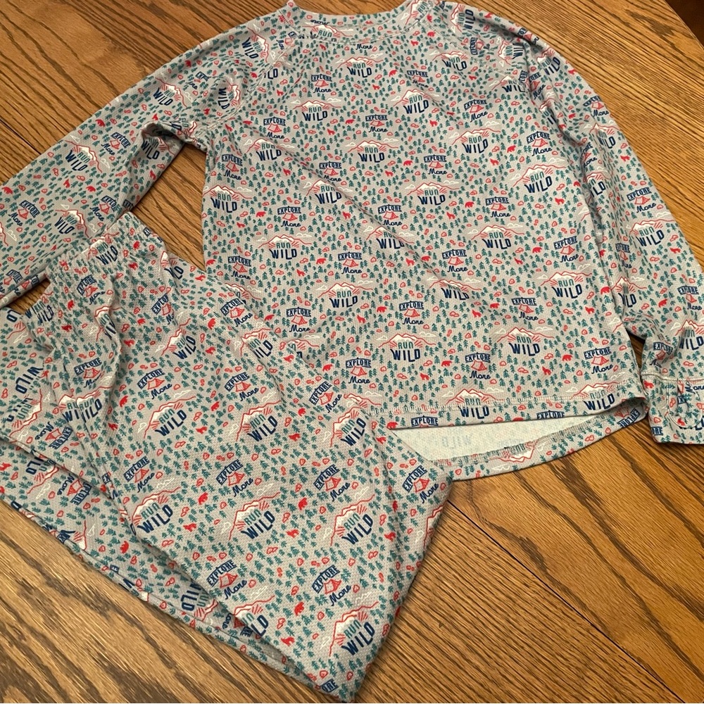 Ll Bean long john set. Kids size 10/12